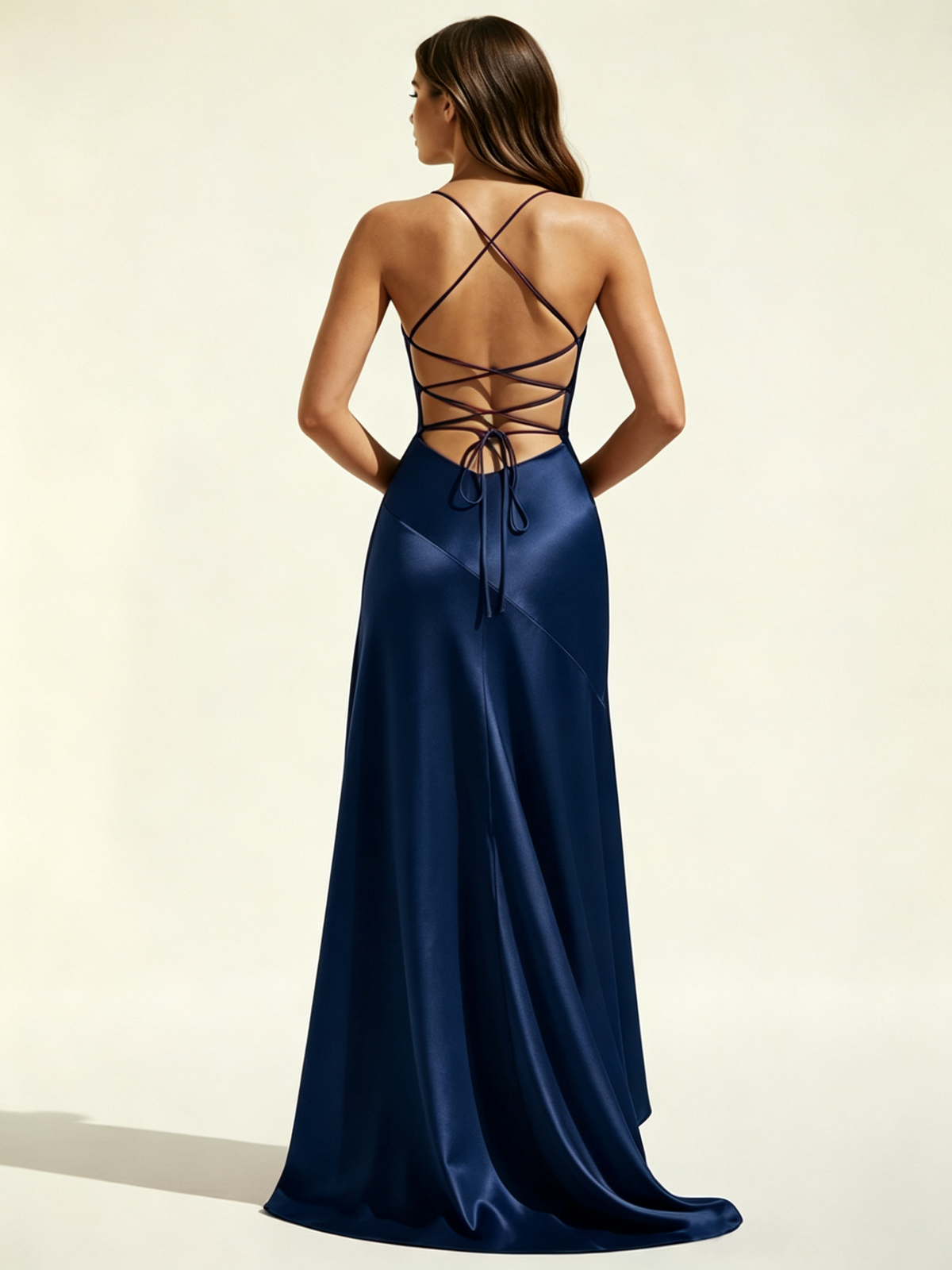 Lace-edged high-waisted strapless backless dress with pleated hem