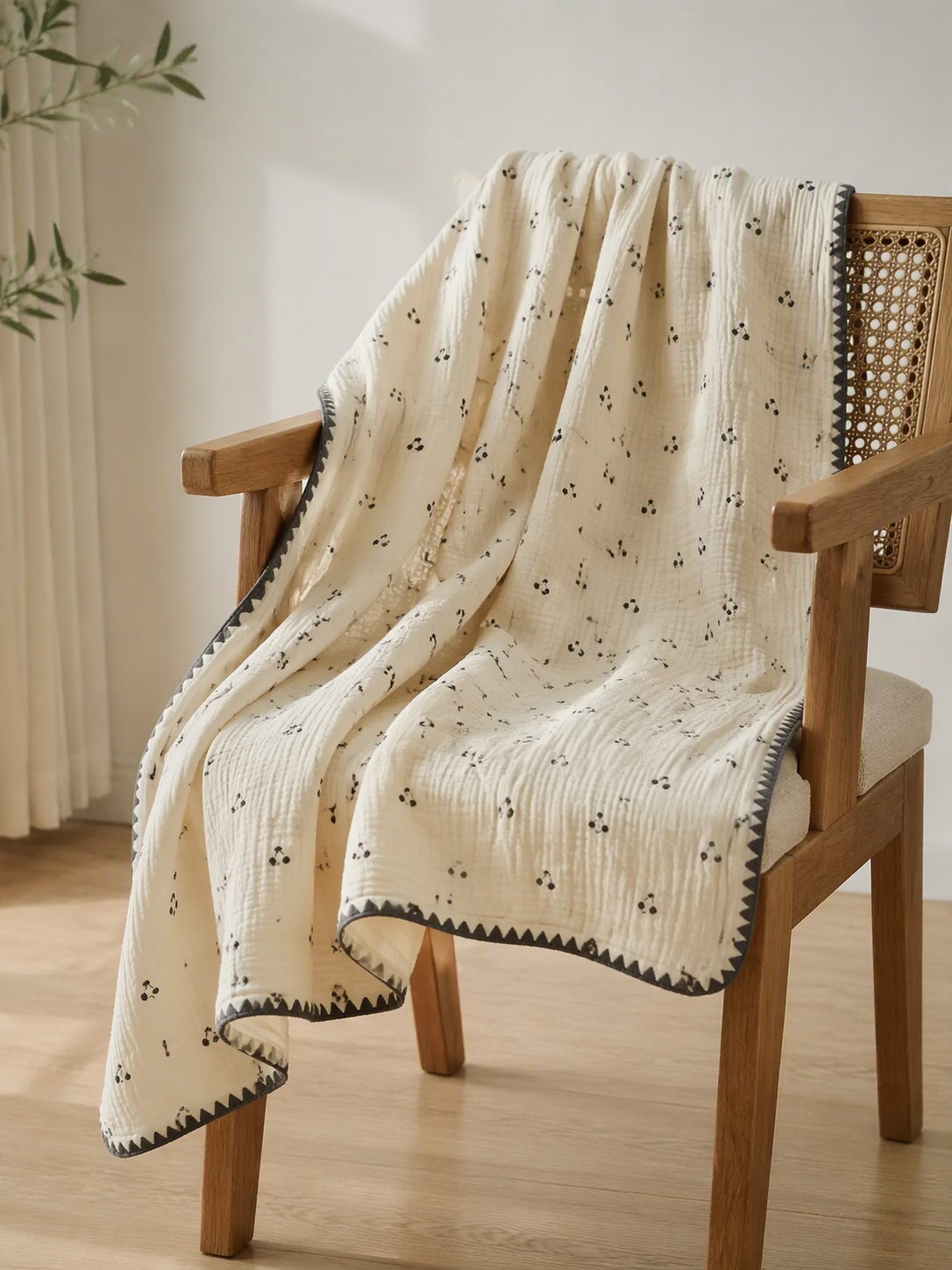 Pure Cotton Skin‑Friendly Dainty Tiny Floral Blanket