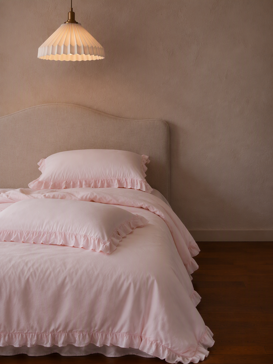 Romantic Ruffle Trim Pure Cotton Bedding Set