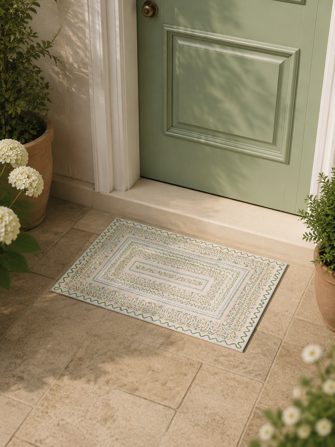 Garden‑Style Floral Scalloped Border Non‑Slip Area Rug