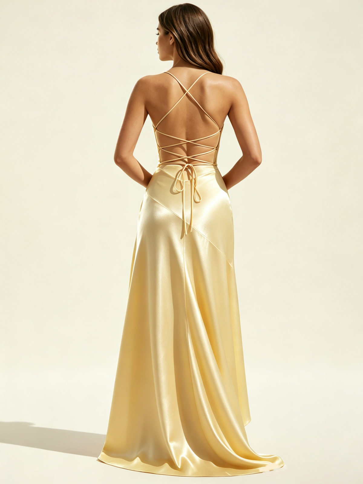 Lace-edged high-waisted strapless backless dress with pleated hem