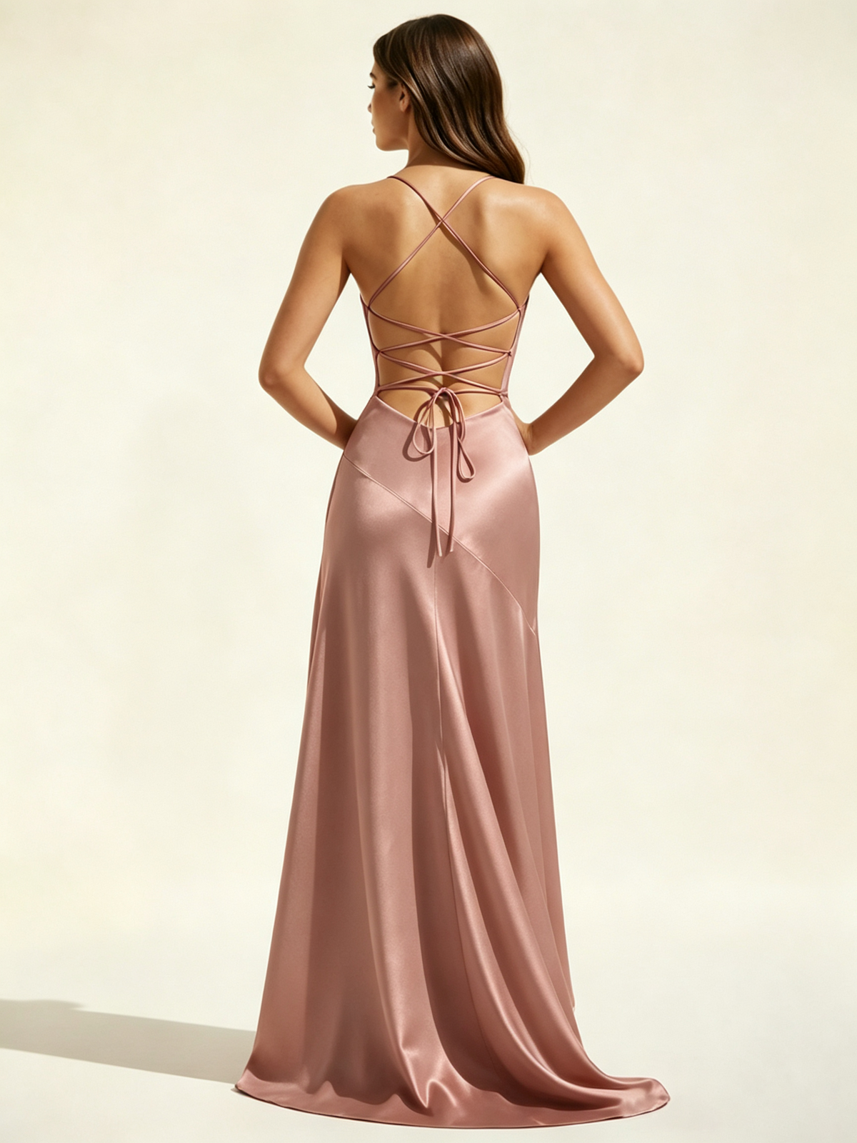Lace-edged high-waisted strapless backless dress with pleated hem