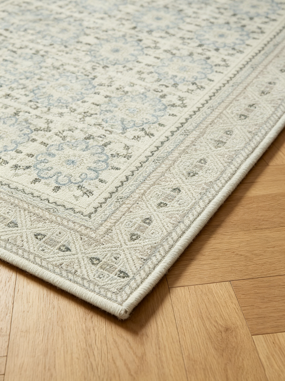 Multi‑Border Geometric Pattern Area Rug