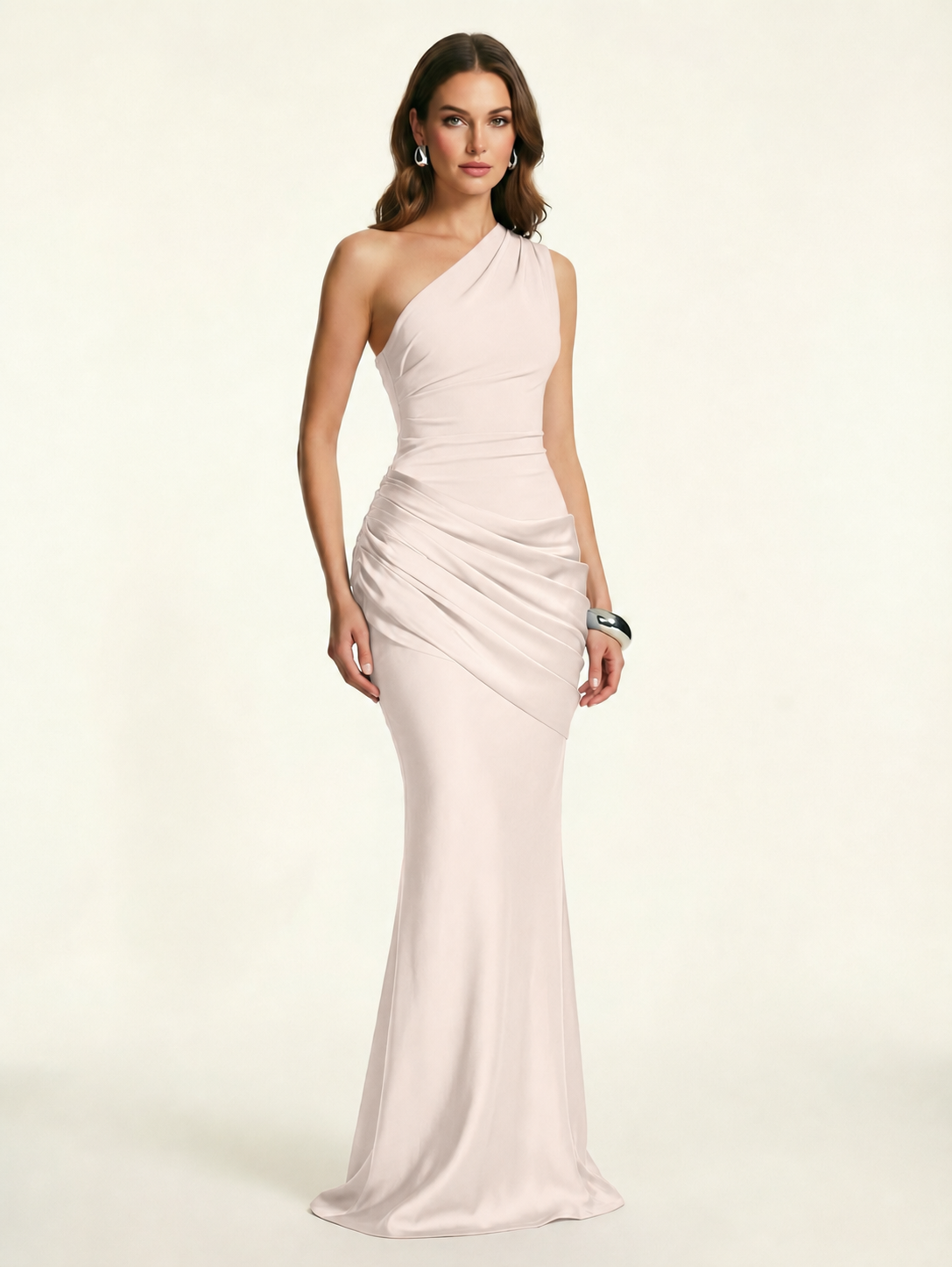 Single-shoulder satin floor-length evening dress