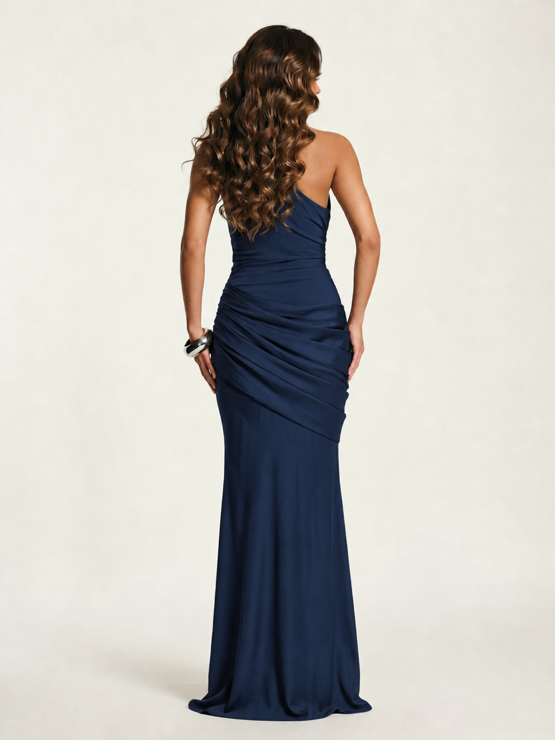 Single-shoulder satin floor-length evening dress