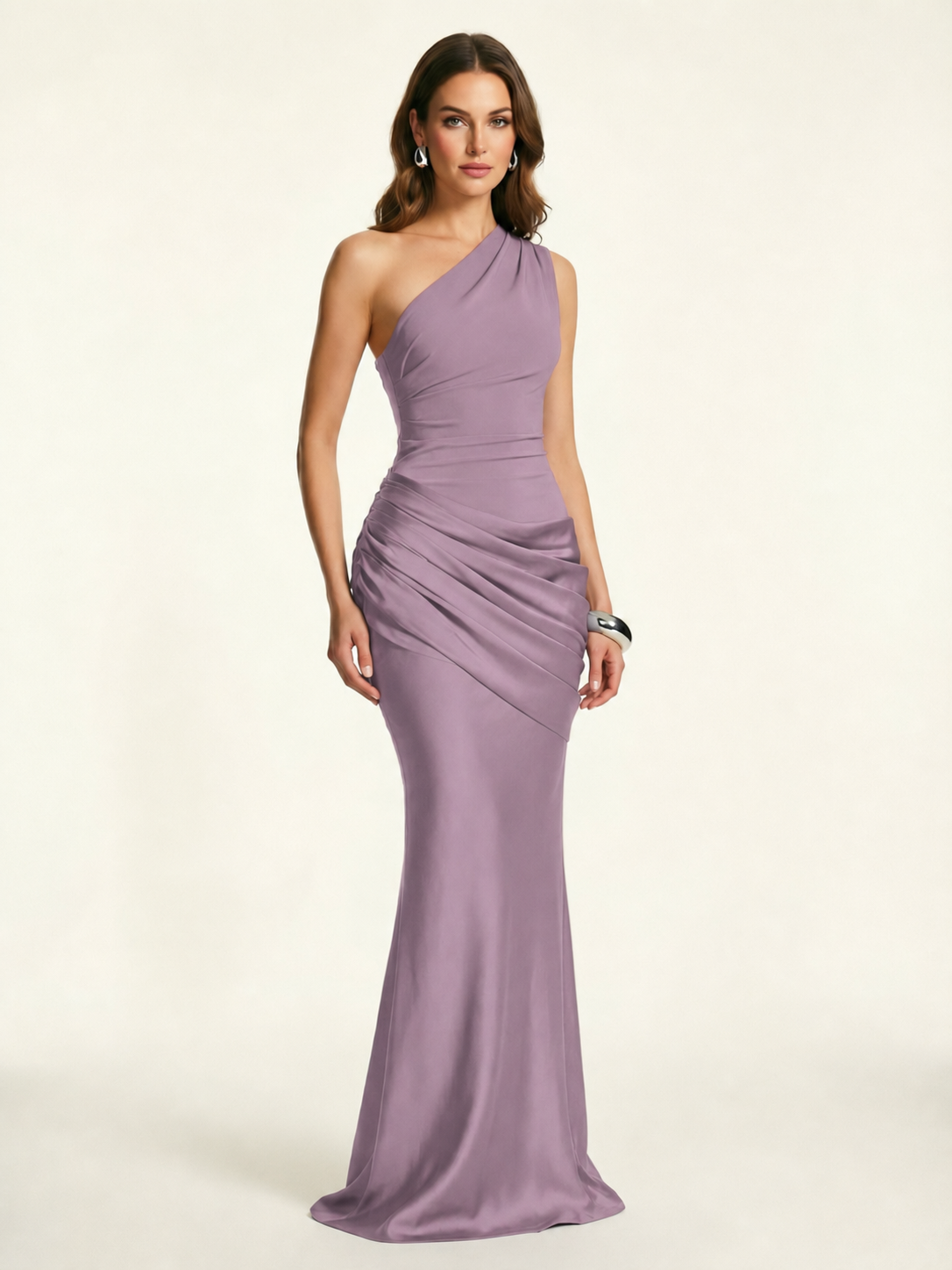 Single-shoulder satin floor-length evening dress
