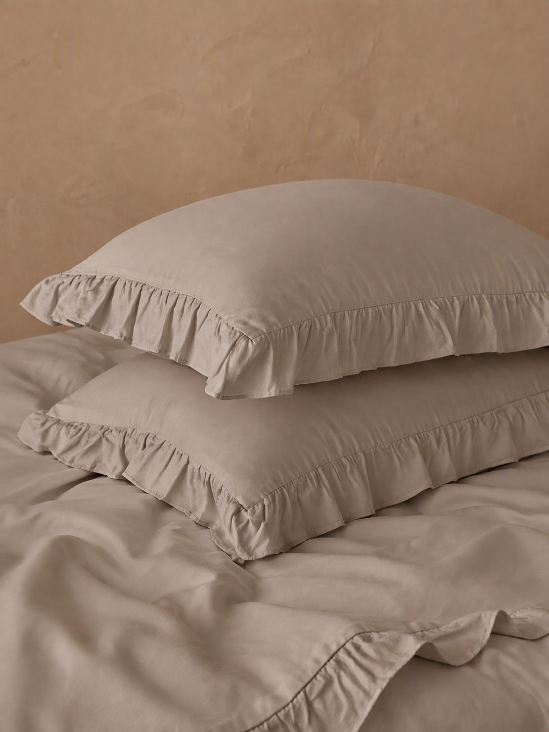 Romantic Ruffle Trim Pure Cotton Bedding Set